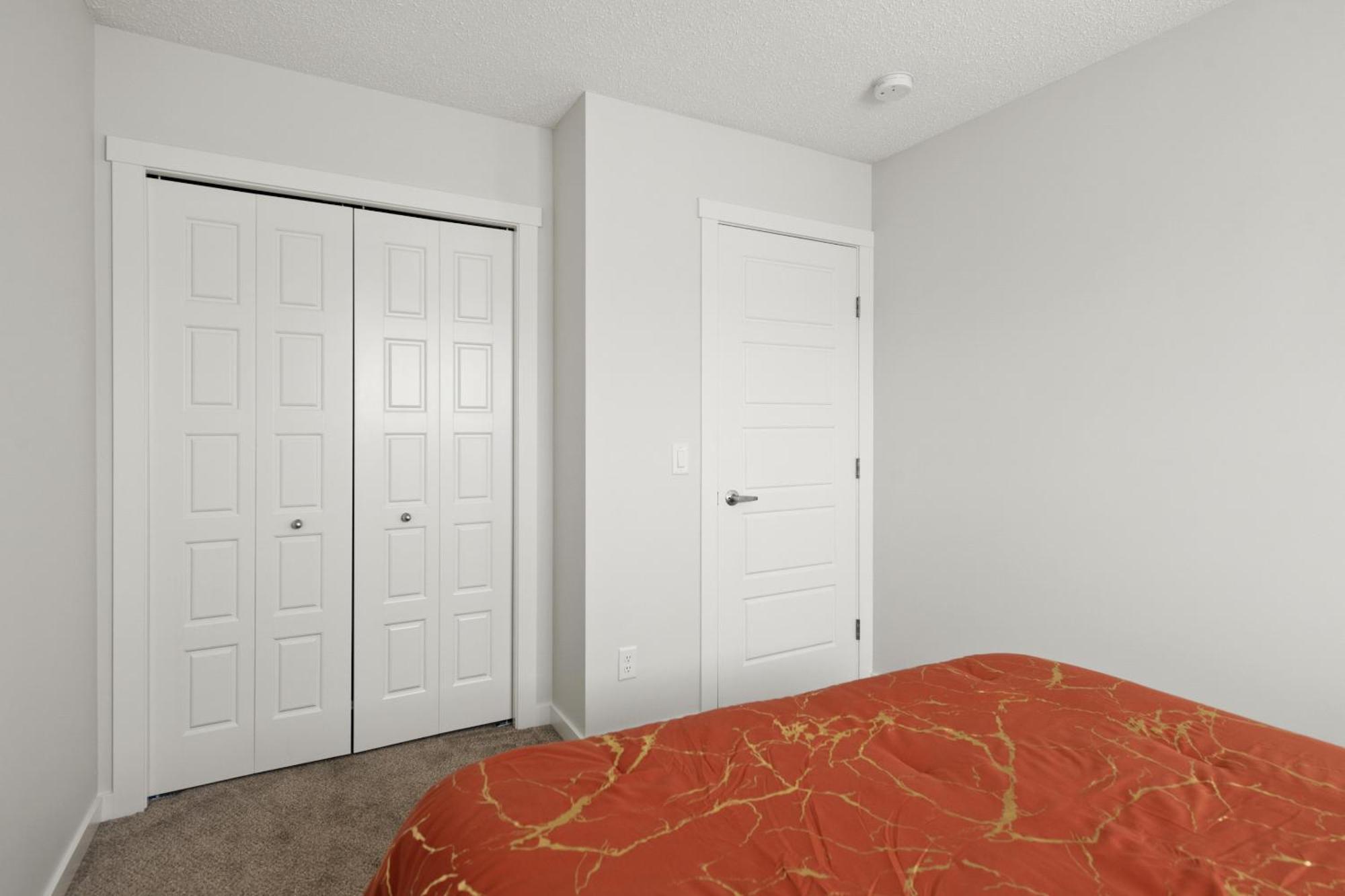 Globalstay New Apartments In Cranbrook Free Street Parking YYC Esterno foto