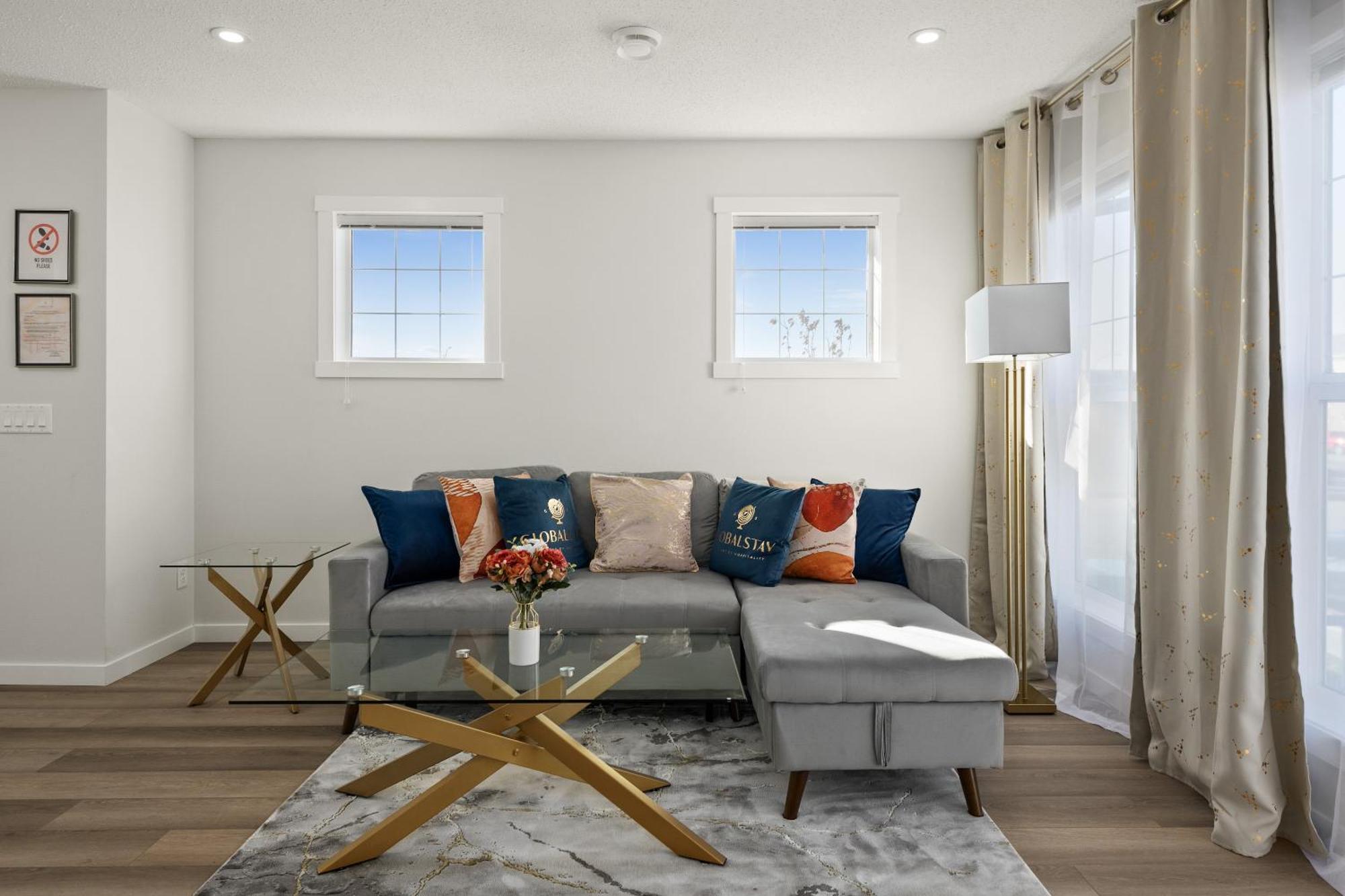 Globalstay New Apartments In Cranbrook Free Street Parking YYC Esterno foto