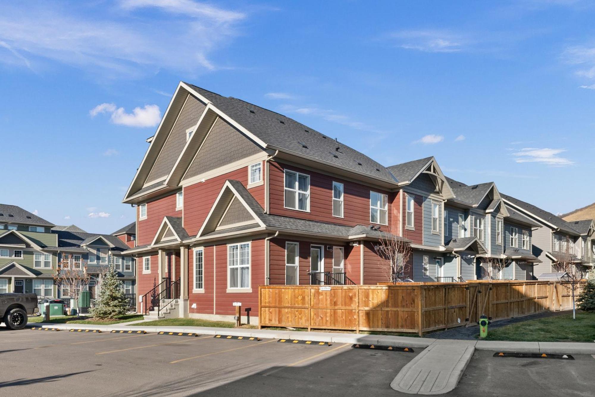 Globalstay New Apartments In Cranbrook Free Street Parking YYC Esterno foto