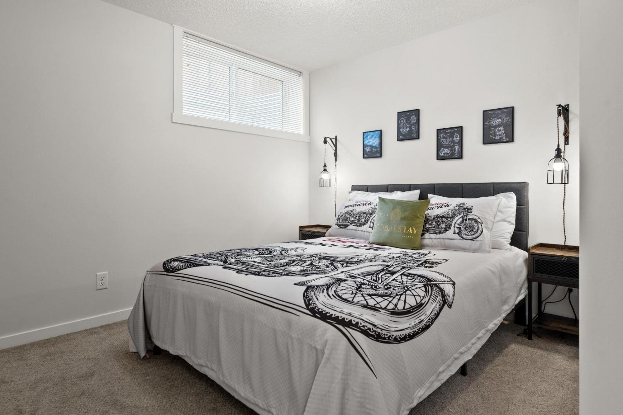 Globalstay New Apartments In Cranbrook Free Street Parking YYC Esterno foto
