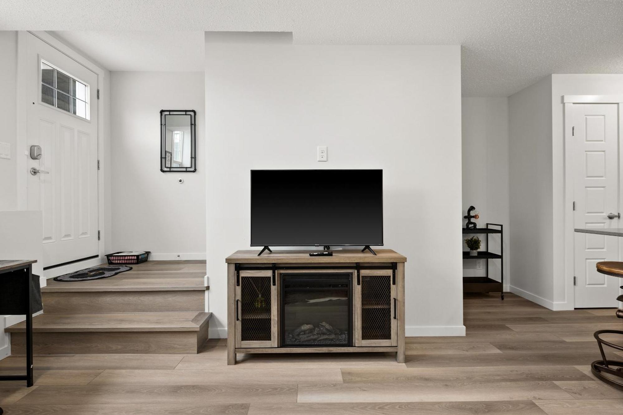 Globalstay New Apartments In Cranbrook Free Street Parking YYC Esterno foto