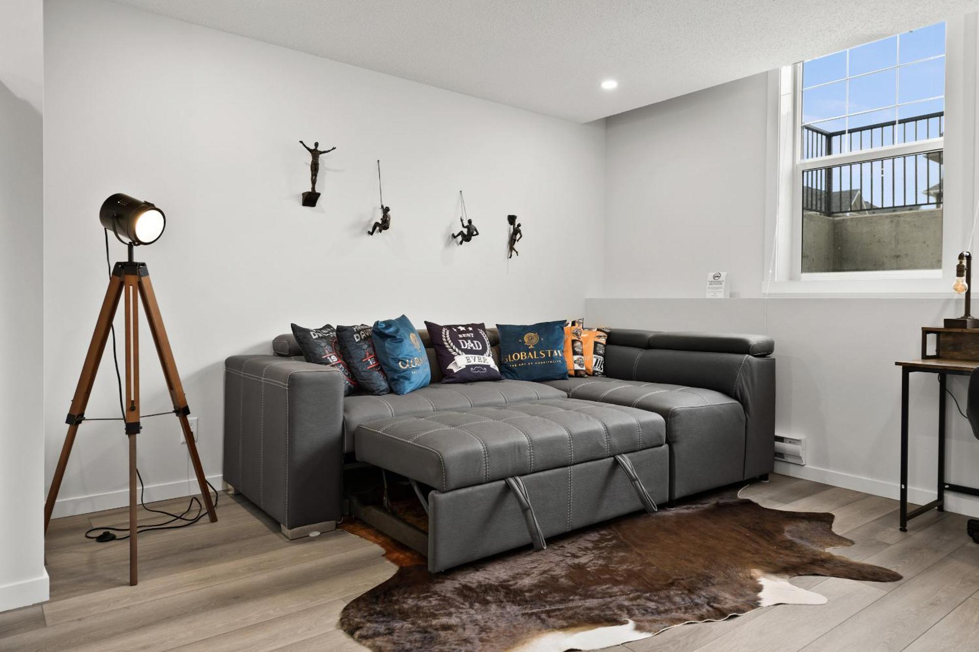 Globalstay New Apartments In Cranbrook Free Street Parking YYC Esterno foto